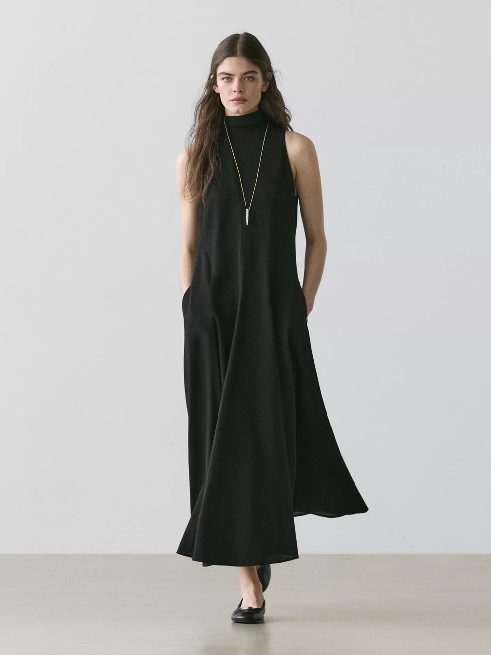 Massimo Dutti Sleeveless High-Neck Wool Blend Black Maxi Dress